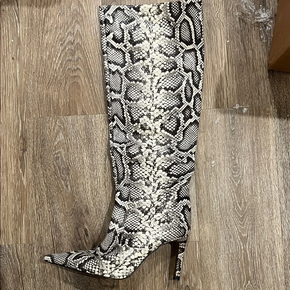 Zara snake print boots Size 7.5 - Picture 3 of 12